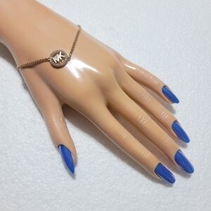 MICHAEL KORS WOMEN BRACELET GOLD COLOR